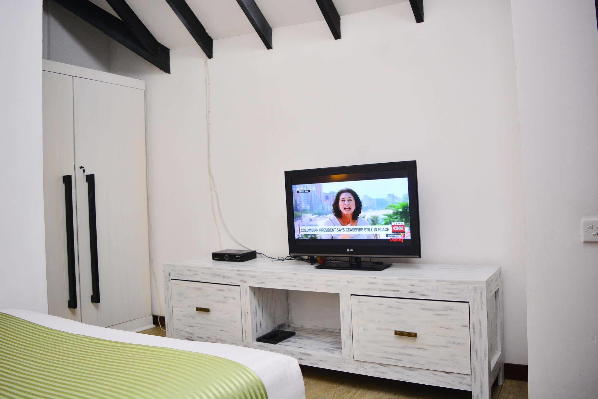 Unique Cottages Νουβάρα Ελίγια Εξωτερικό φωτογραφία